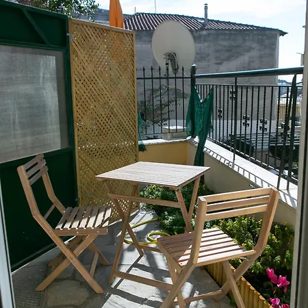Serenity In Colour Apartment Thessaloniki